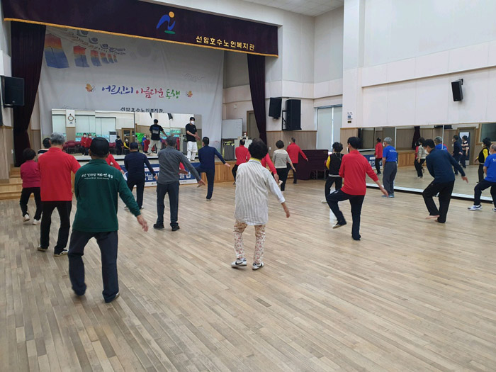 8f1bcd57b63bbe60a7fa624560a65534_1653875744_0926.jpg 8f1bcd57b63bbe60a7fa624560a65534_1653875744_0926.jpg