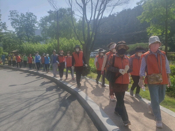 e9397ac14392eb9553c320bdf405f80f_1684286872_5701.jpg e9397ac14392eb9553c320bdf405f80f_1684286872_5701.jpg