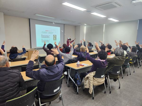 0cc931d8ea9c35e21fb5eca333c3d8e5_1700456415_0684.jpg 0cc931d8ea9c35e21fb5eca333c3d8e5_1700456415_0684.jpg