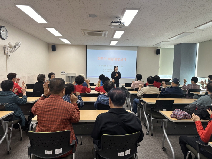 7fab0d0394739015183fe9a7e484672f_1730341839_1267.jpg 7fab0d0394739015183fe9a7e484672f_1730341839_1267.jpg