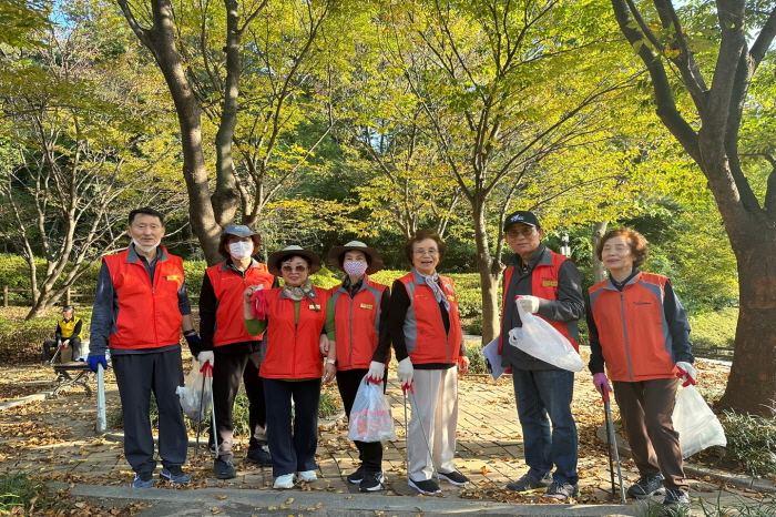 8b3ee6a0c561696114b680dd19fa5f16_1730678466_5835.jpg 8b3ee6a0c561696114b680dd19fa5f16_1730678466_5835.jpg