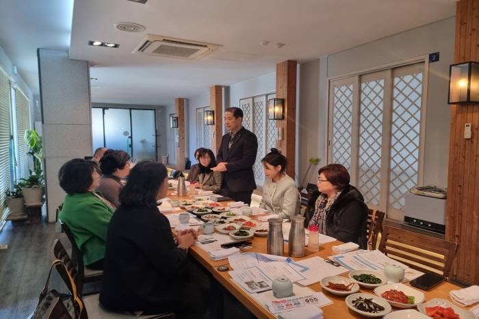 8b3ee6a0c561696114b680dd19fa5f16_1735181968_8591.jpg 8b3ee6a0c561696114b680dd19fa5f16_1735181968_8591.jpg