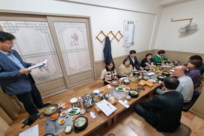 8b3ee6a0c561696114b680dd19fa5f16_1745798275_44.jpg 8b3ee6a0c561696114b680dd19fa5f16_1745798275_44.jpg